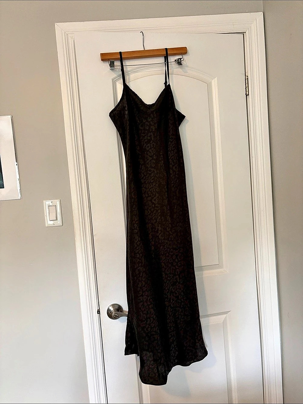 Black cheetah Print Maxi Dress Like New